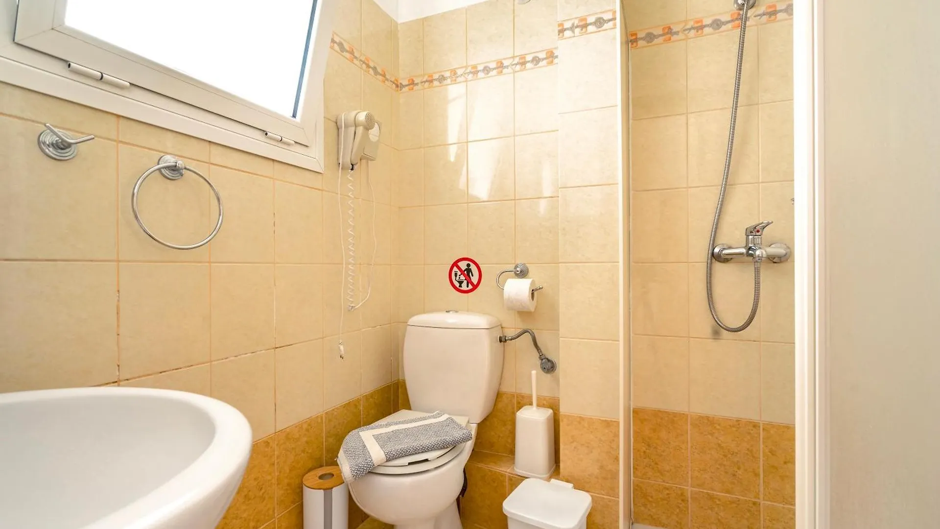 Spyros Apartment Markopoulo