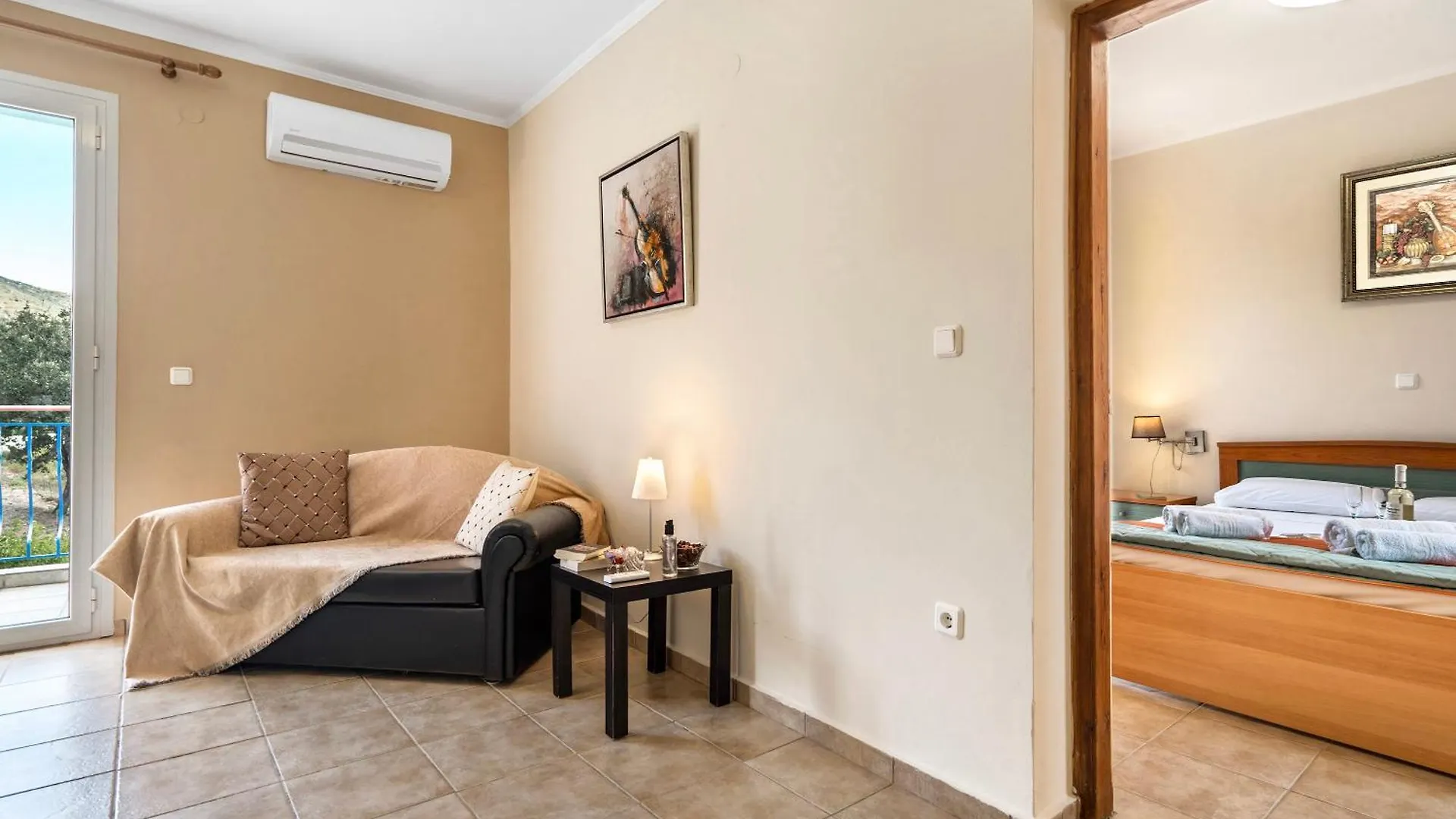 Spyros Apartment Markopoulo